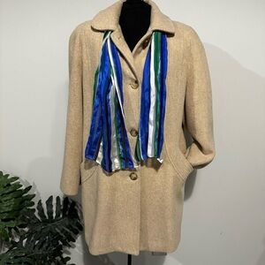 Herman Kay Vintage Great Condition  Wool Coat, Tan -Oatmeal Color‎ size 10